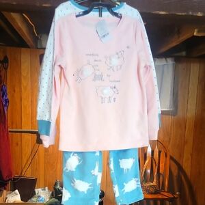 NWT Carter,s Kids Pajamas with Sheep Print - Pink and Blue